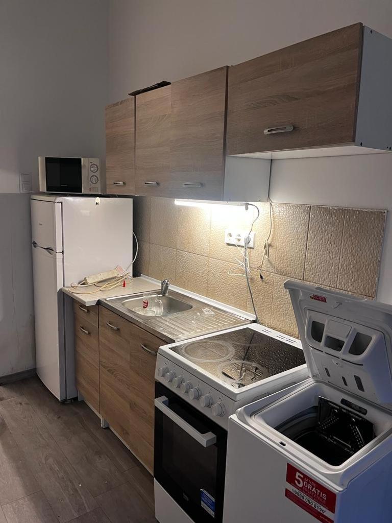 Fantomas*** N3 City Center Apartments 2 Bedroom + Living Room Apartment Szombathely Exterior foto
